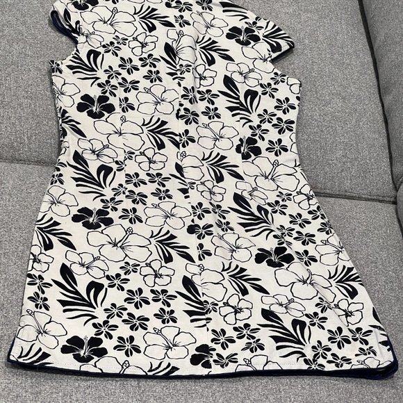 Girl's CheongsamQipao Dress - Size 6-8 - Picture 5 of 9